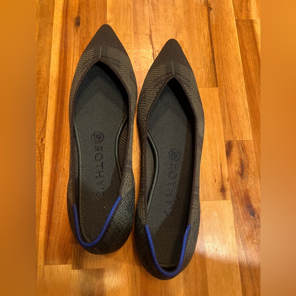 Rothy’s 9.5 plaid point